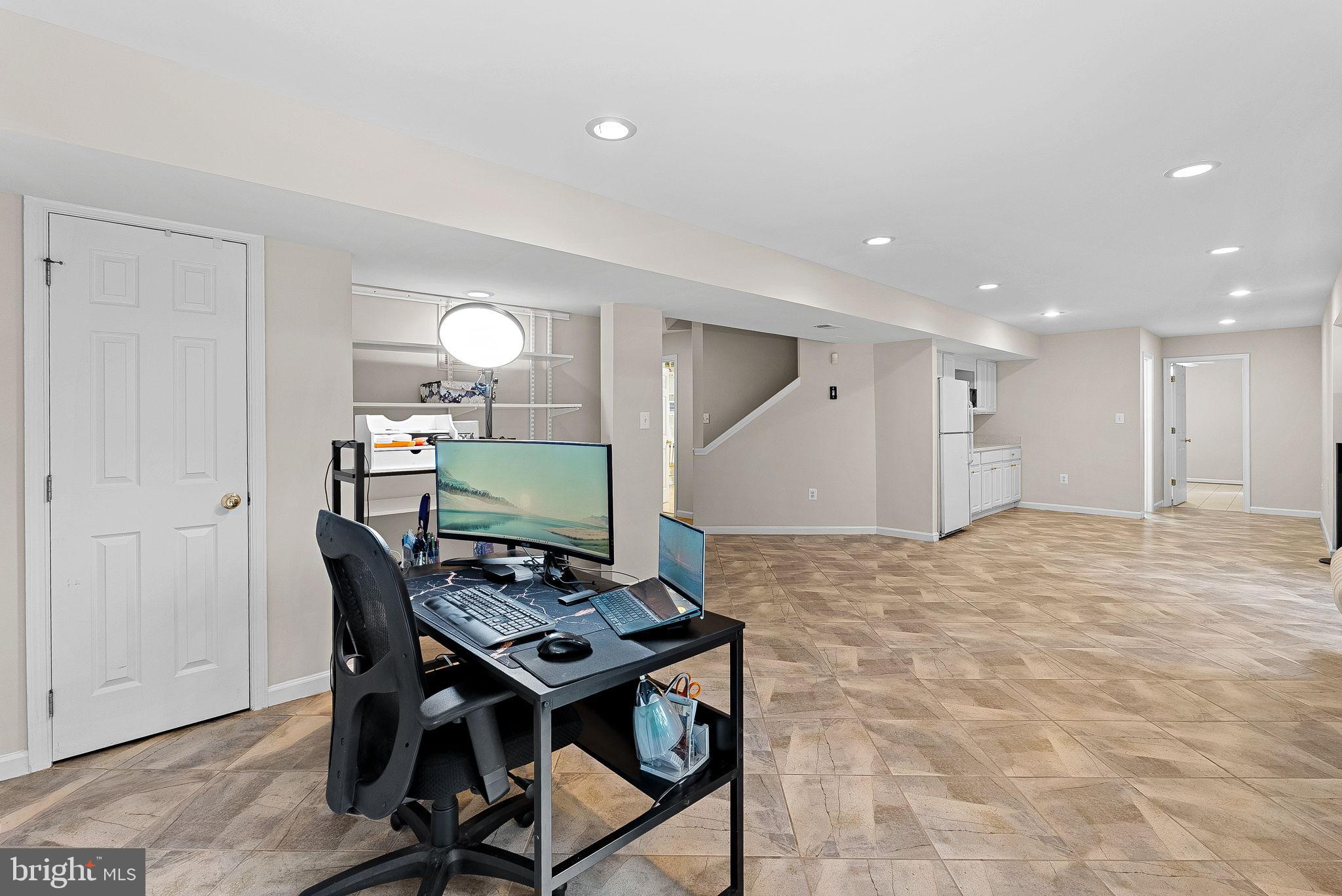 1372 DOMINION RIDGE LANE
