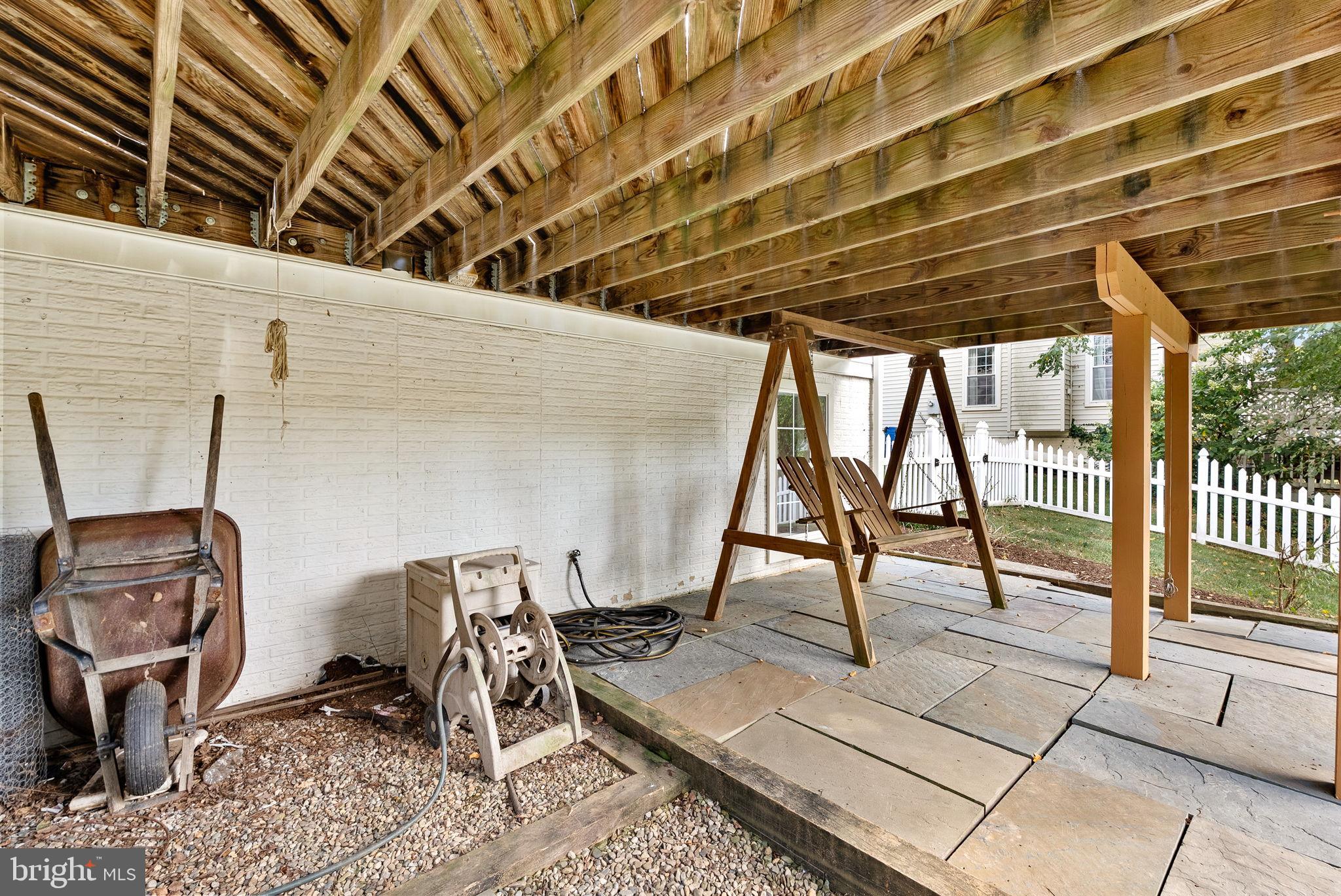 1372 DOMINION RIDGE LANE