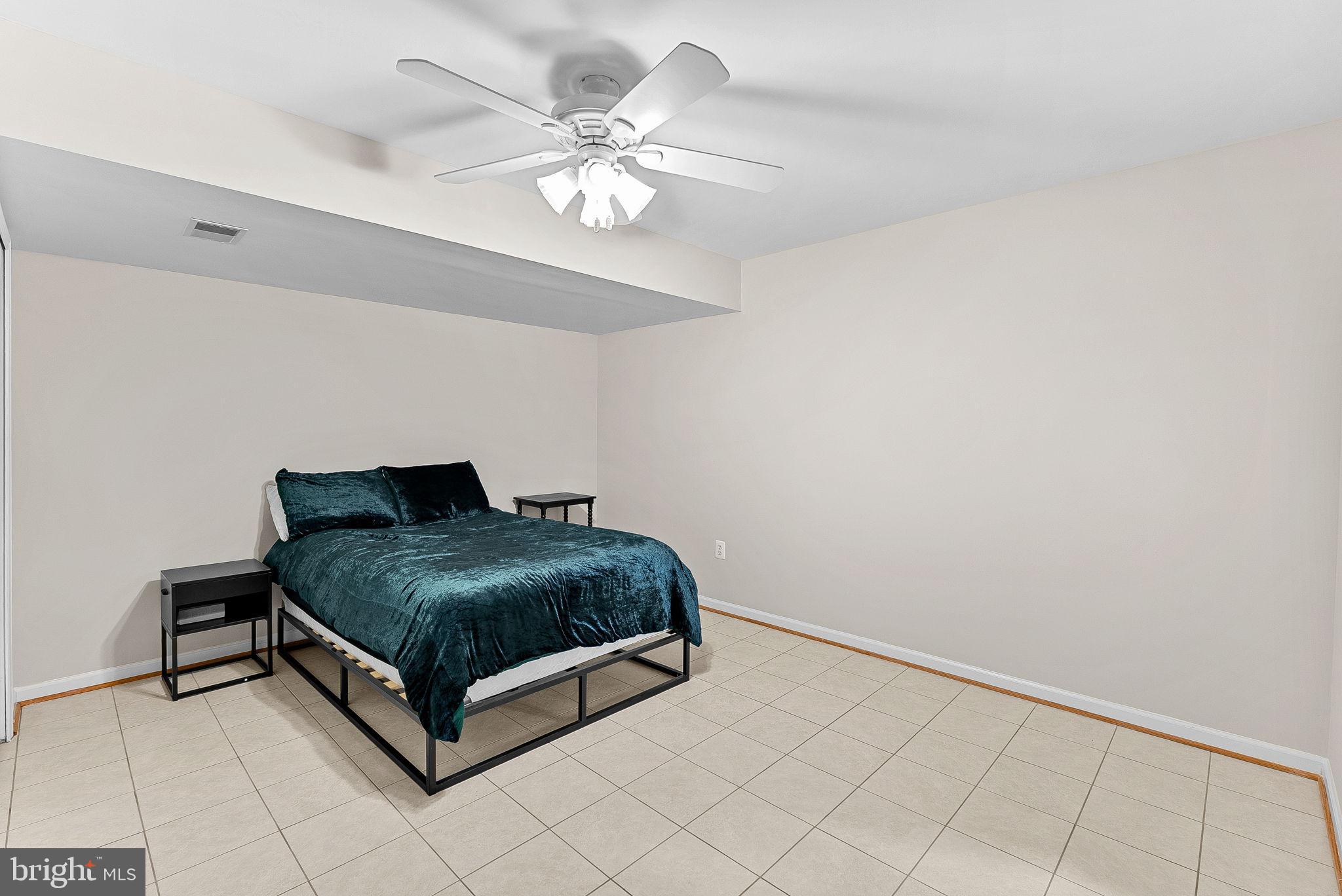 1372 DOMINION RIDGE LANE