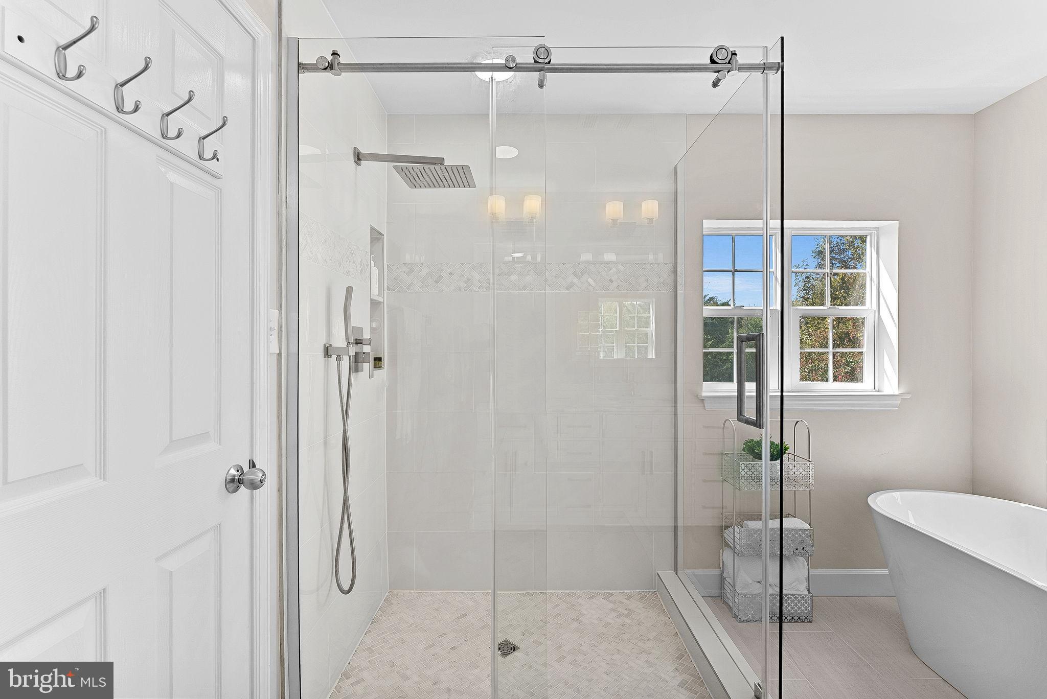 1372 DOMINION RIDGE LANE