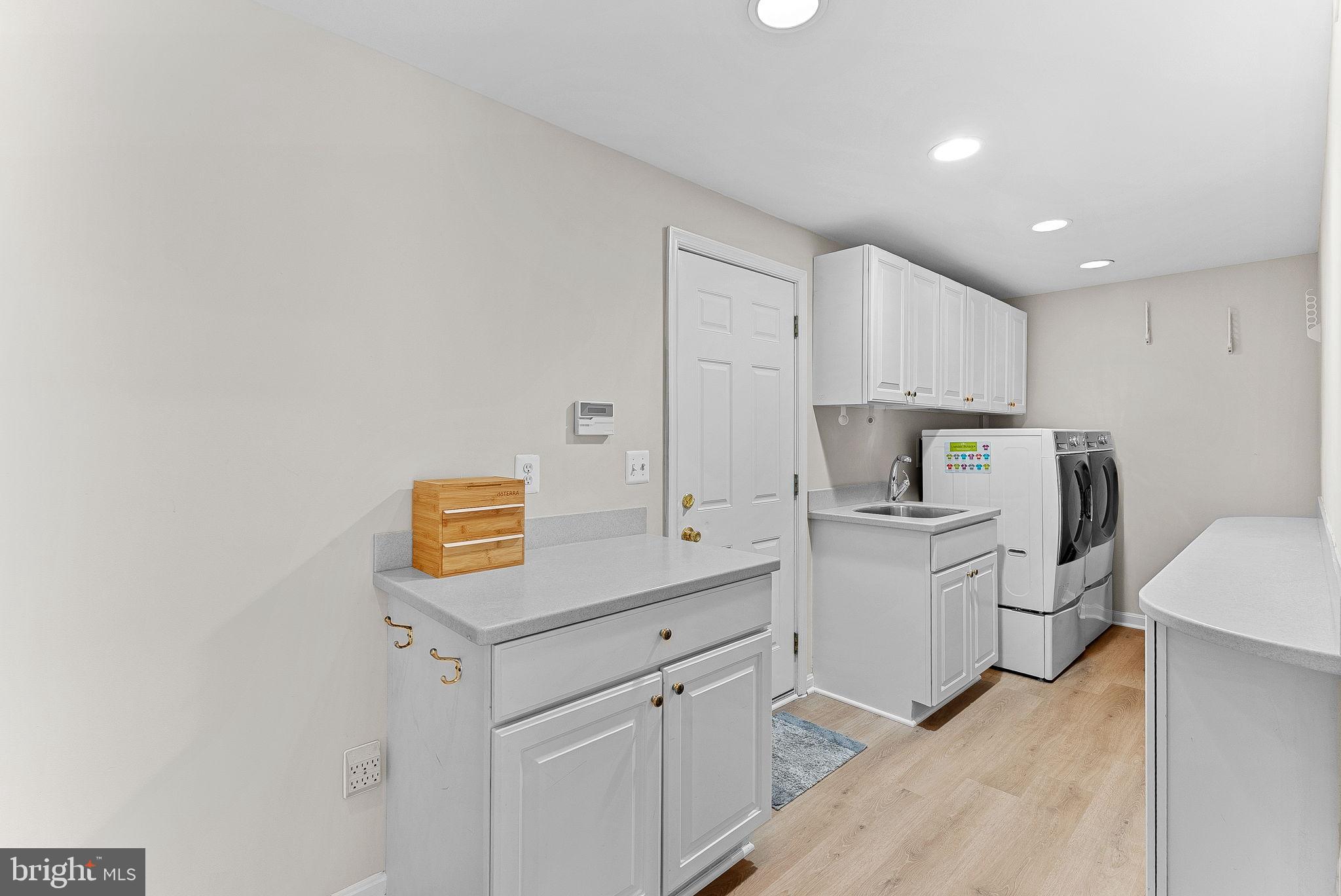 1372 DOMINION RIDGE LANE