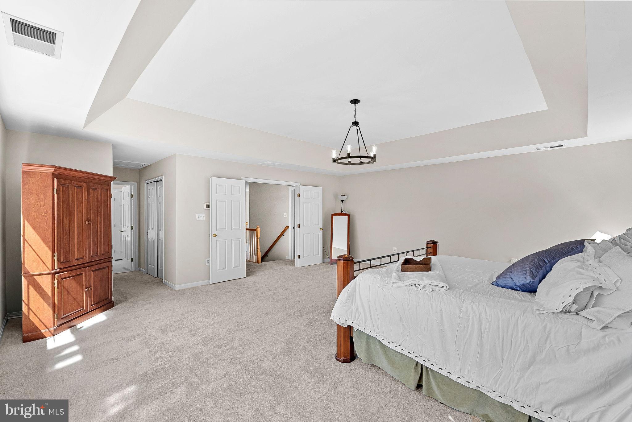 1372 DOMINION RIDGE LANE
