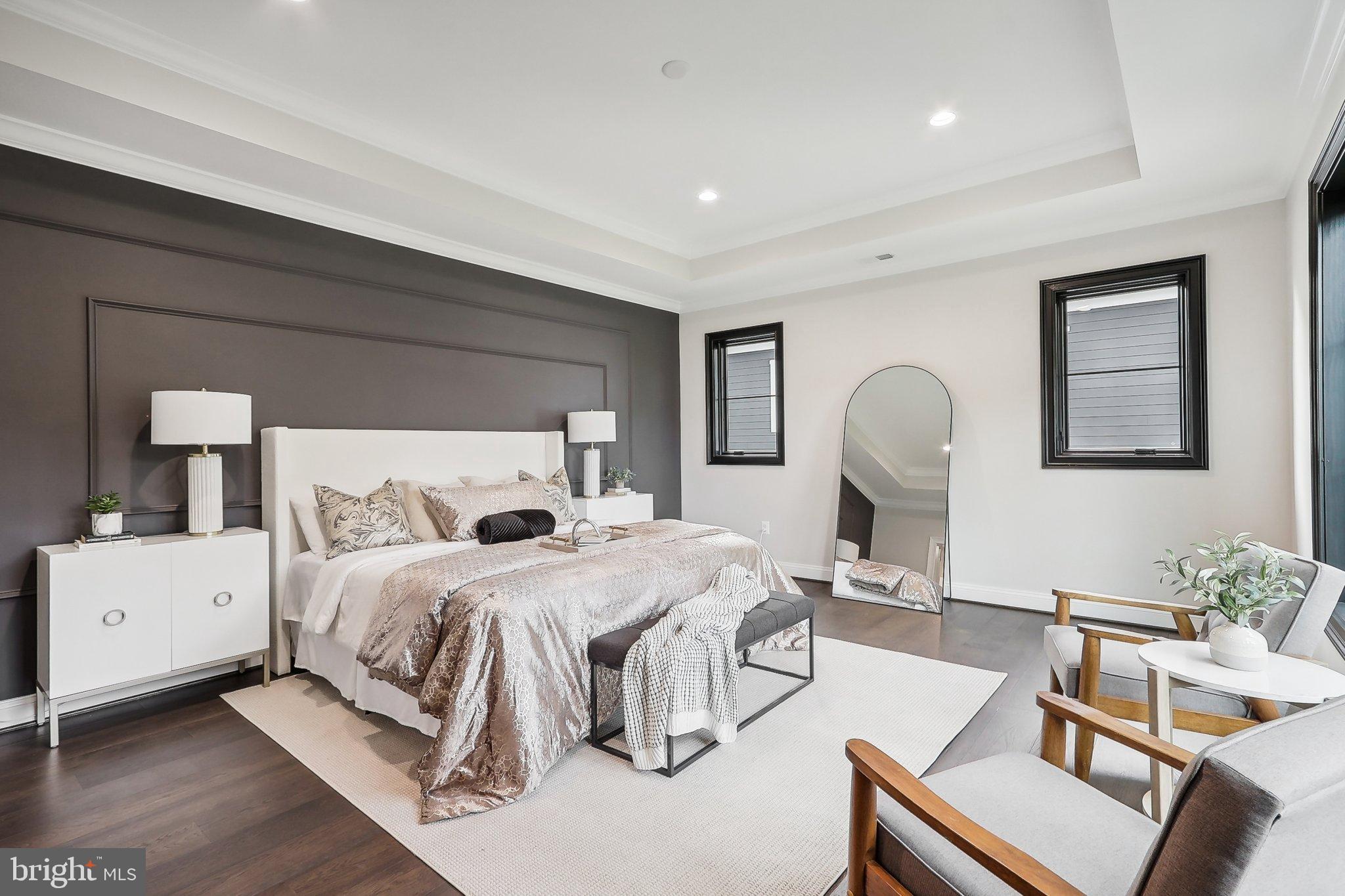 105 TAPAWINGO ROAD SW