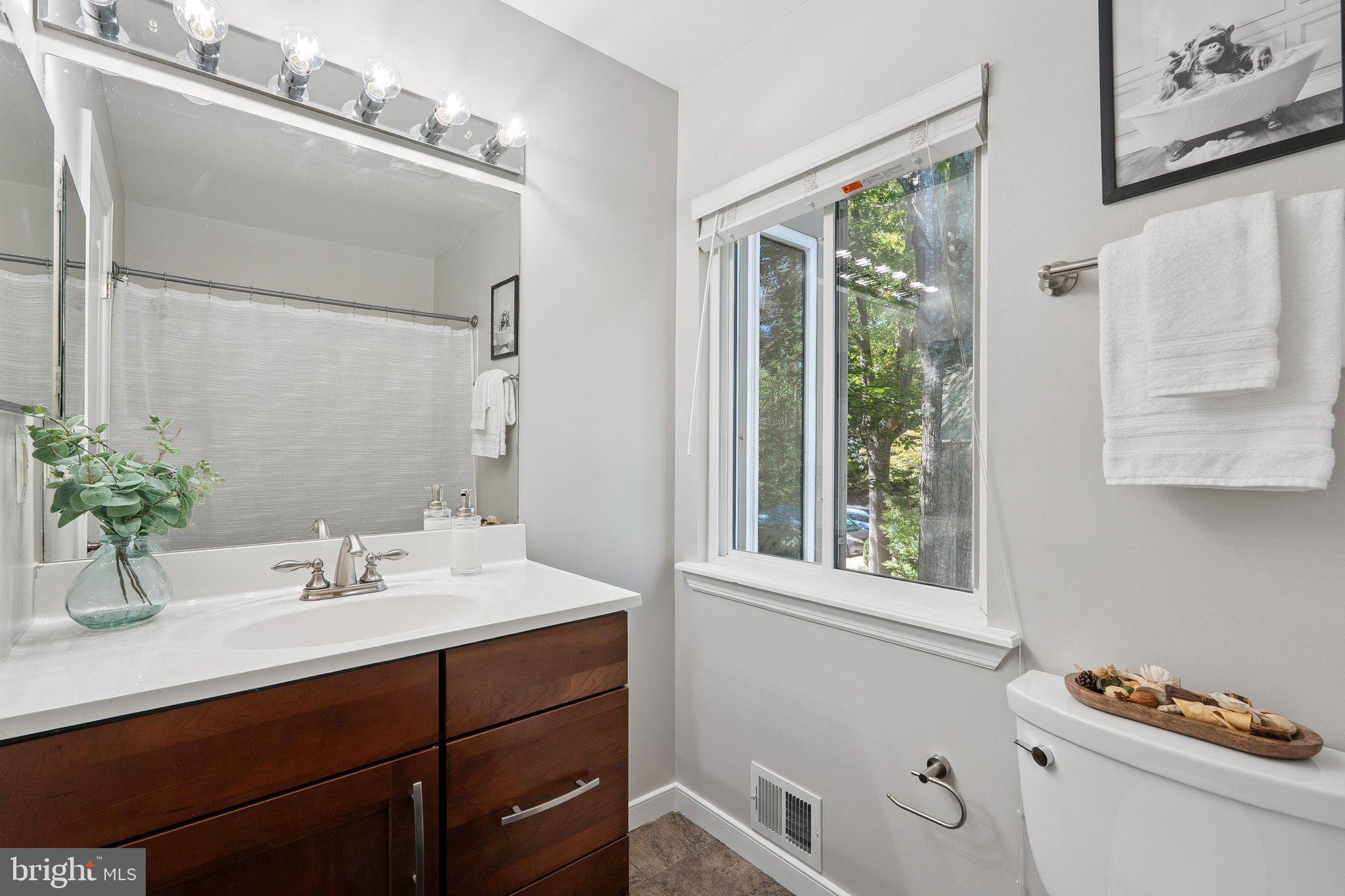 2332 MILLENNIUM LANE