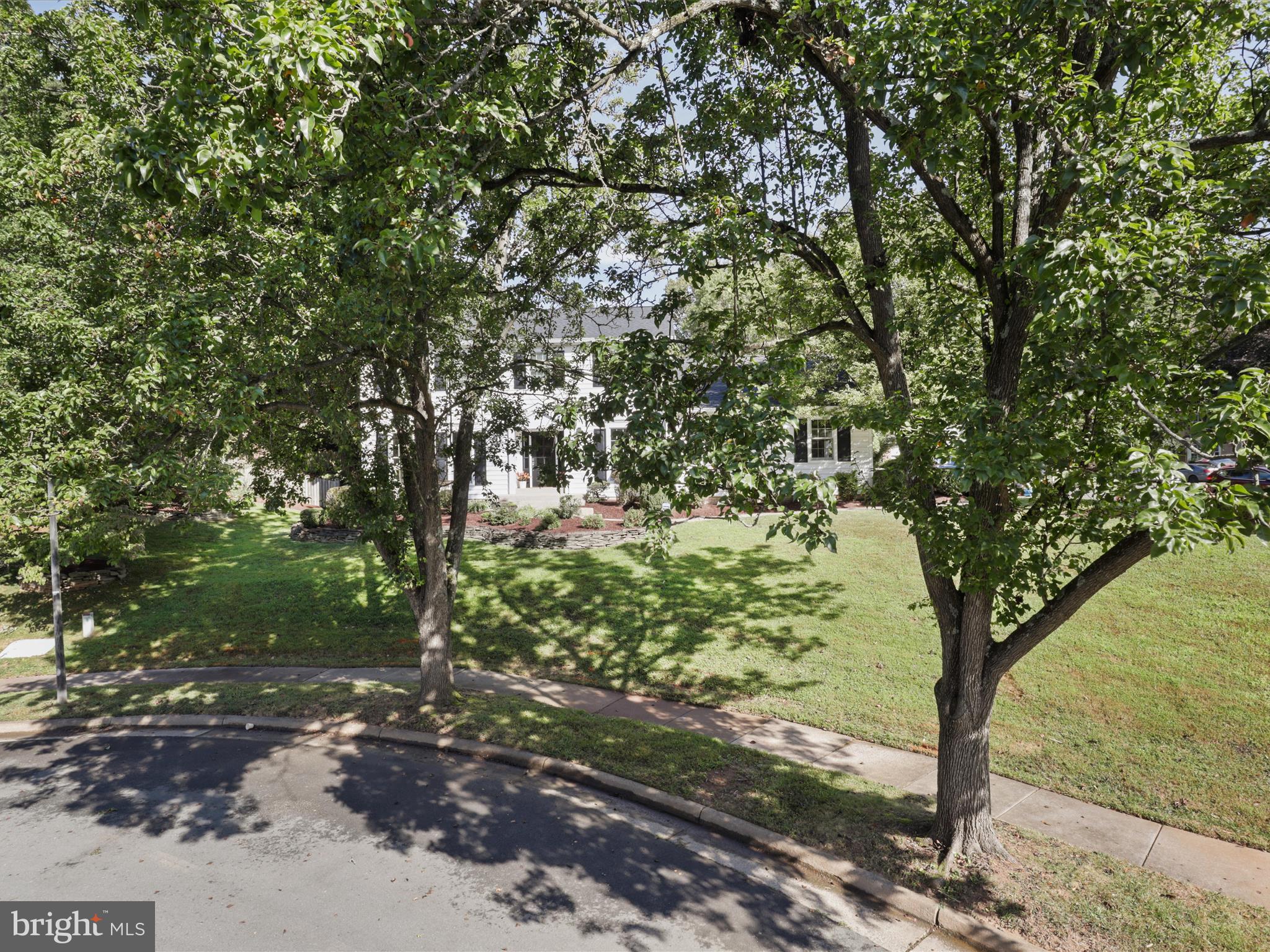 1754 WEXFORD WAY