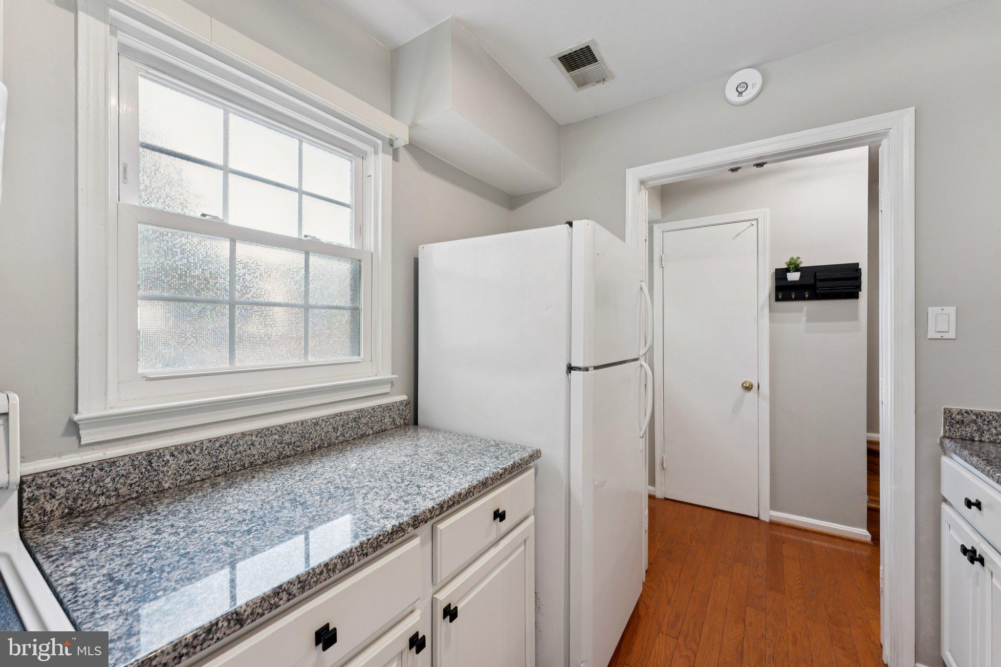 14459 GOLDEN OAK ROAD