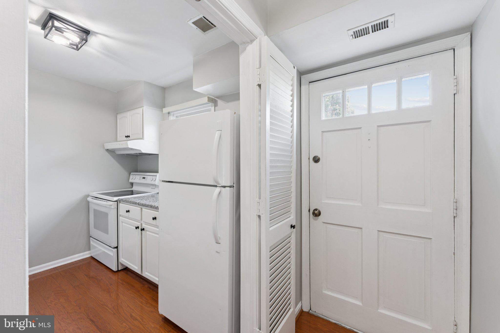 14459 GOLDEN OAK ROAD