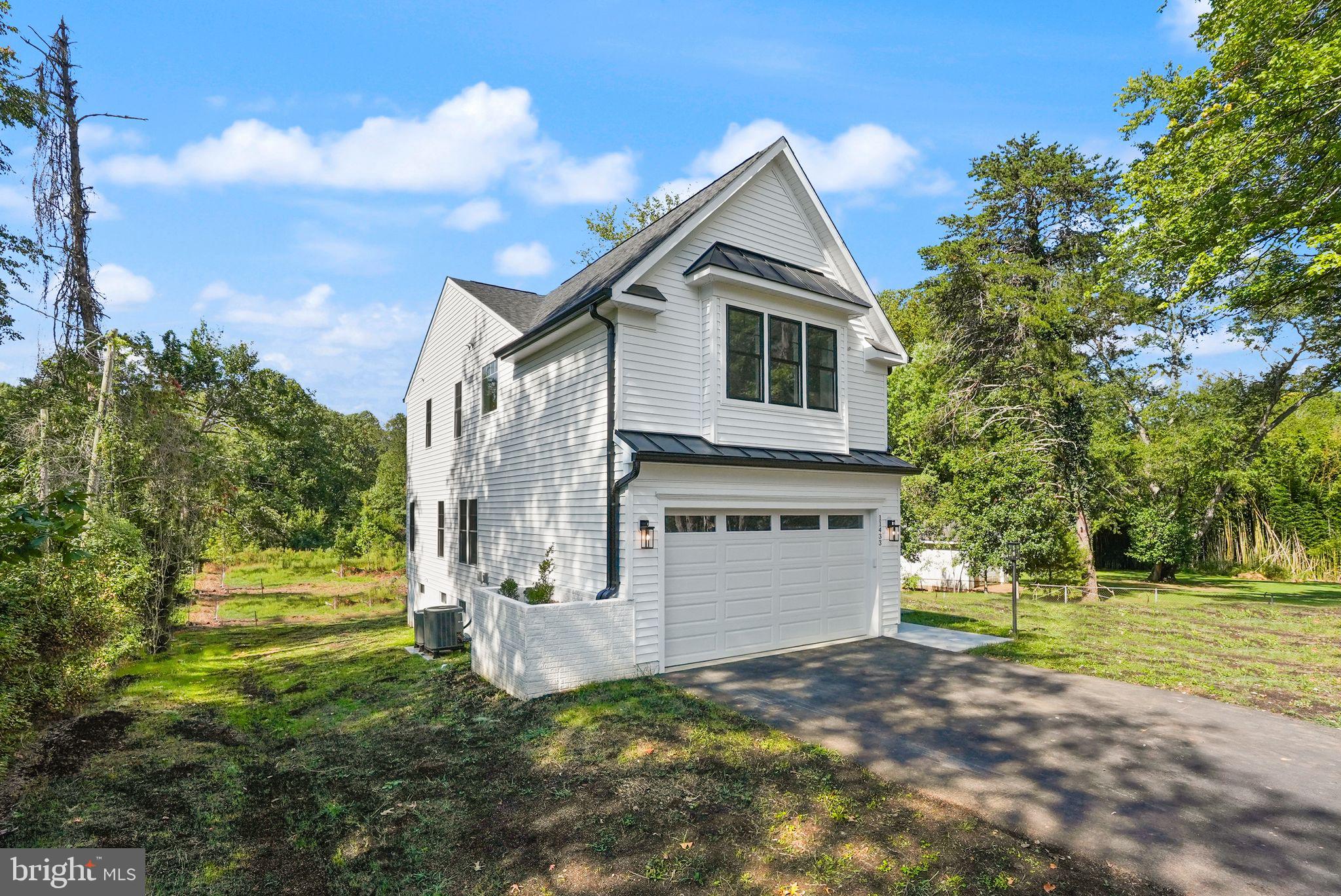 11433 POPES HEAD ROAD