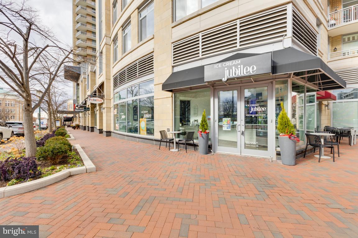 0 AMERICAN DREAM WAY