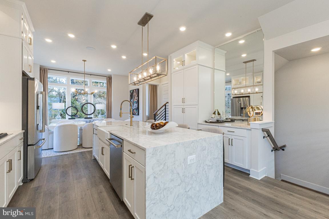 0 AMERICAN DREAM WAY