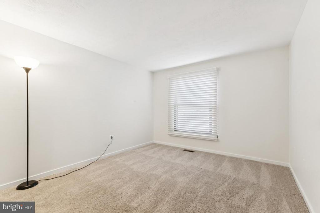 2269 MARGINELLA DRIVE