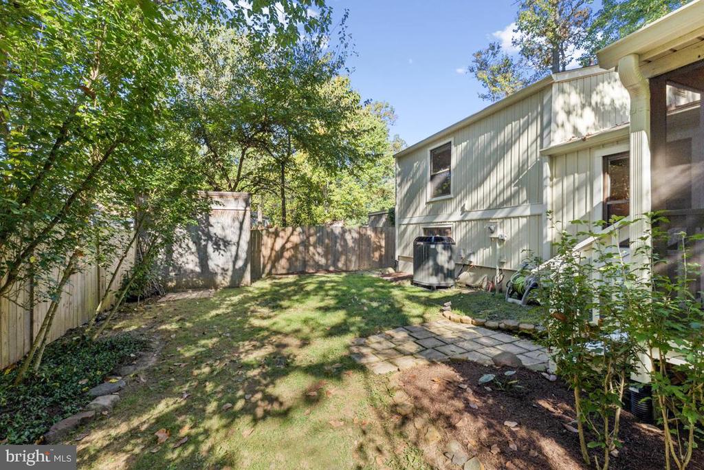 2269 MARGINELLA DRIVE