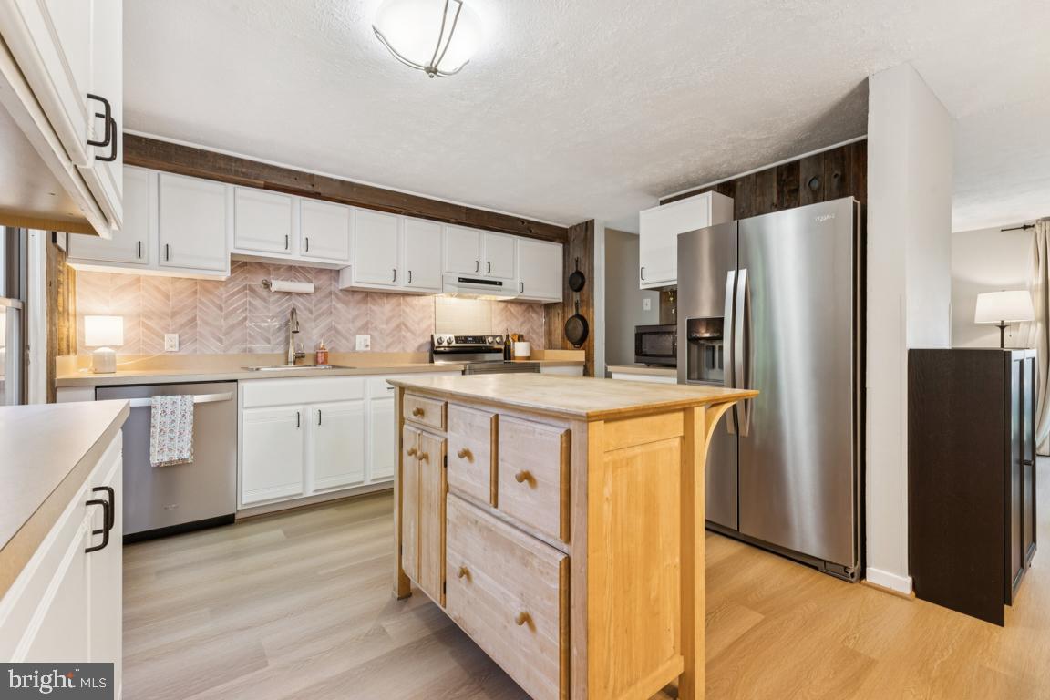 2269 MARGINELLA DRIVE