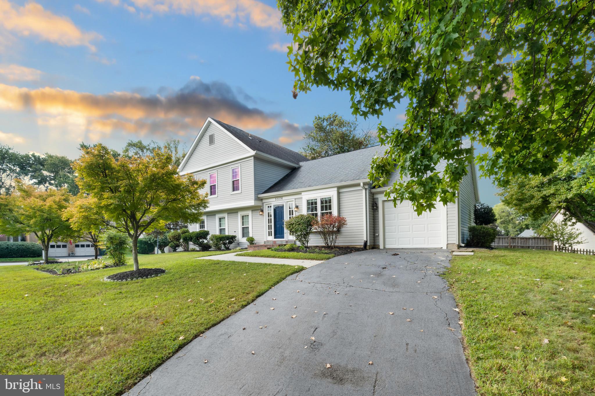 5506 GREAT TREE COURT