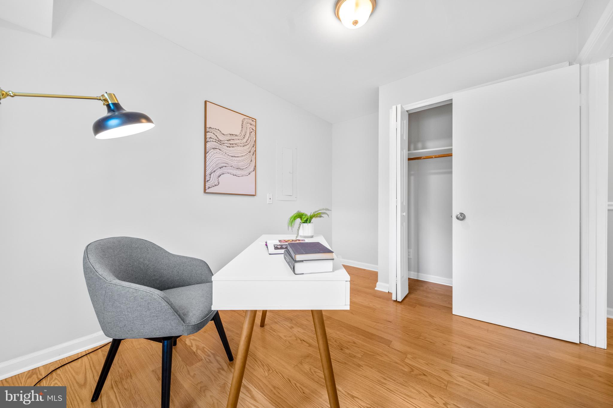 5506 GREAT TREE COURT