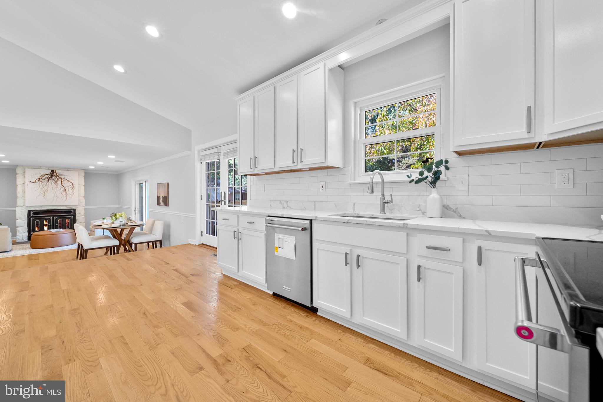 5506 GREAT TREE COURT