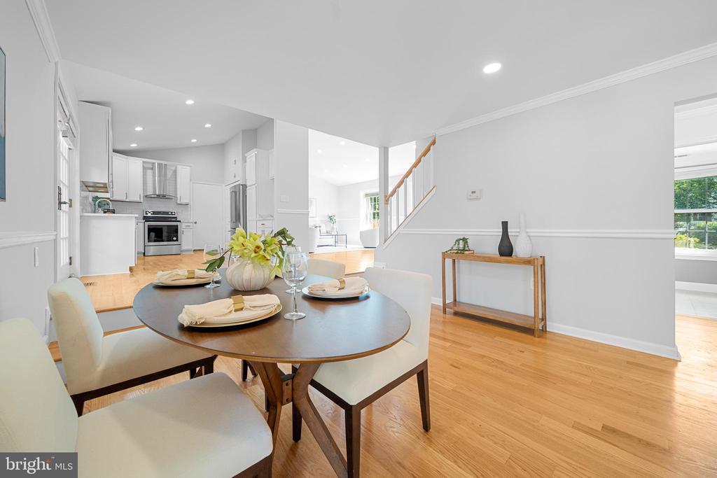 5506 GREAT TREE COURT