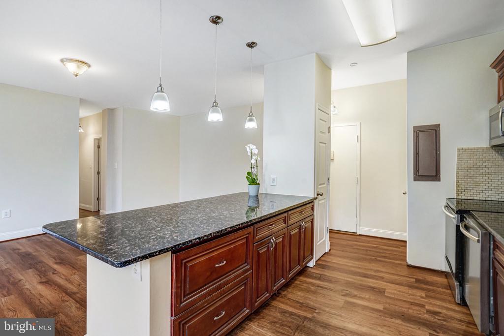 3245 RIO DRIVE 108