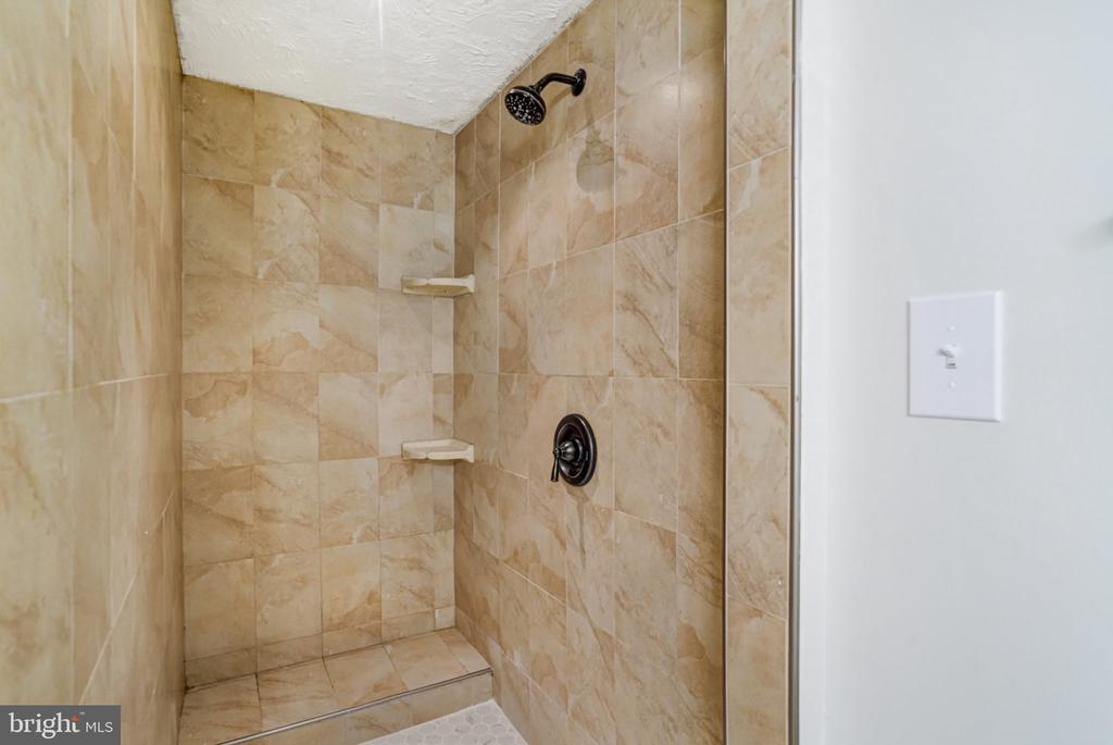 3245 RIO DRIVE 108