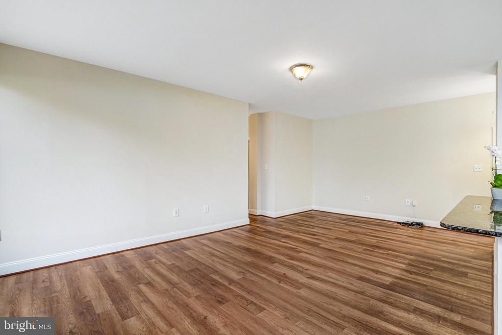 3245 RIO DRIVE 108