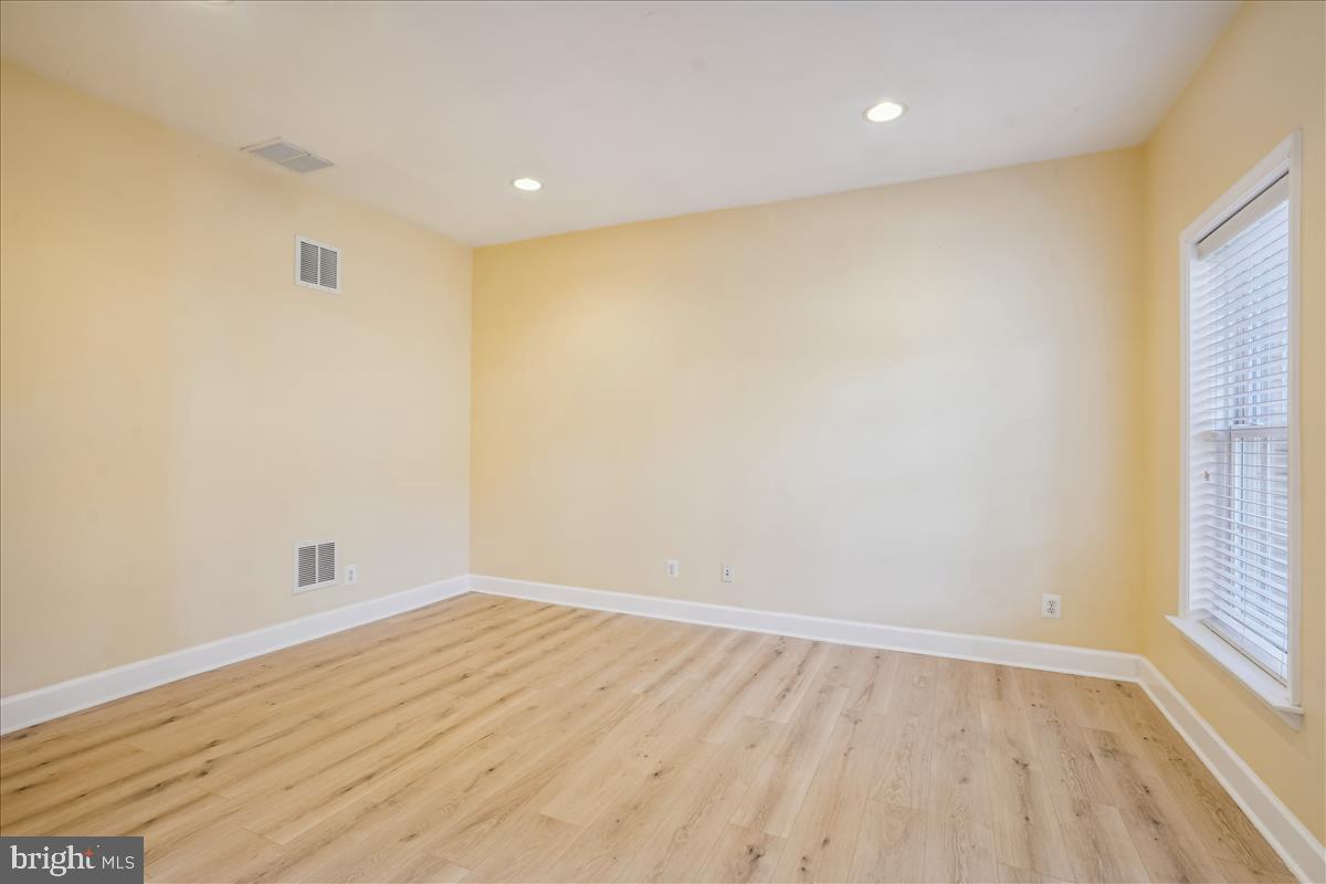 2481 WALNUT ROCKER LANE