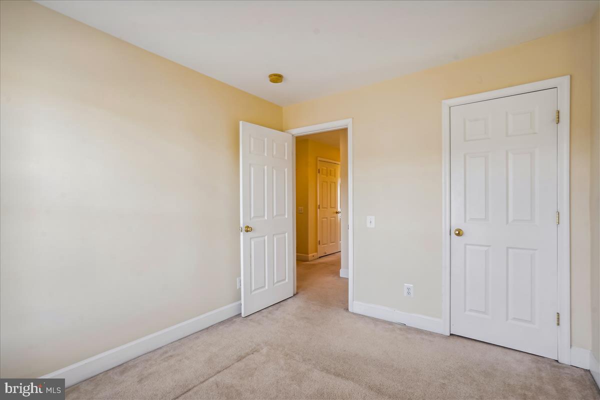 2481 WALNUT ROCKER LANE