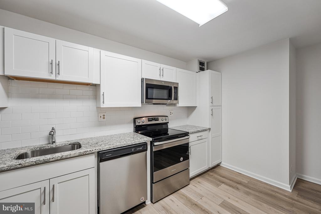 8340 GREENSBORO DRIVE 620
