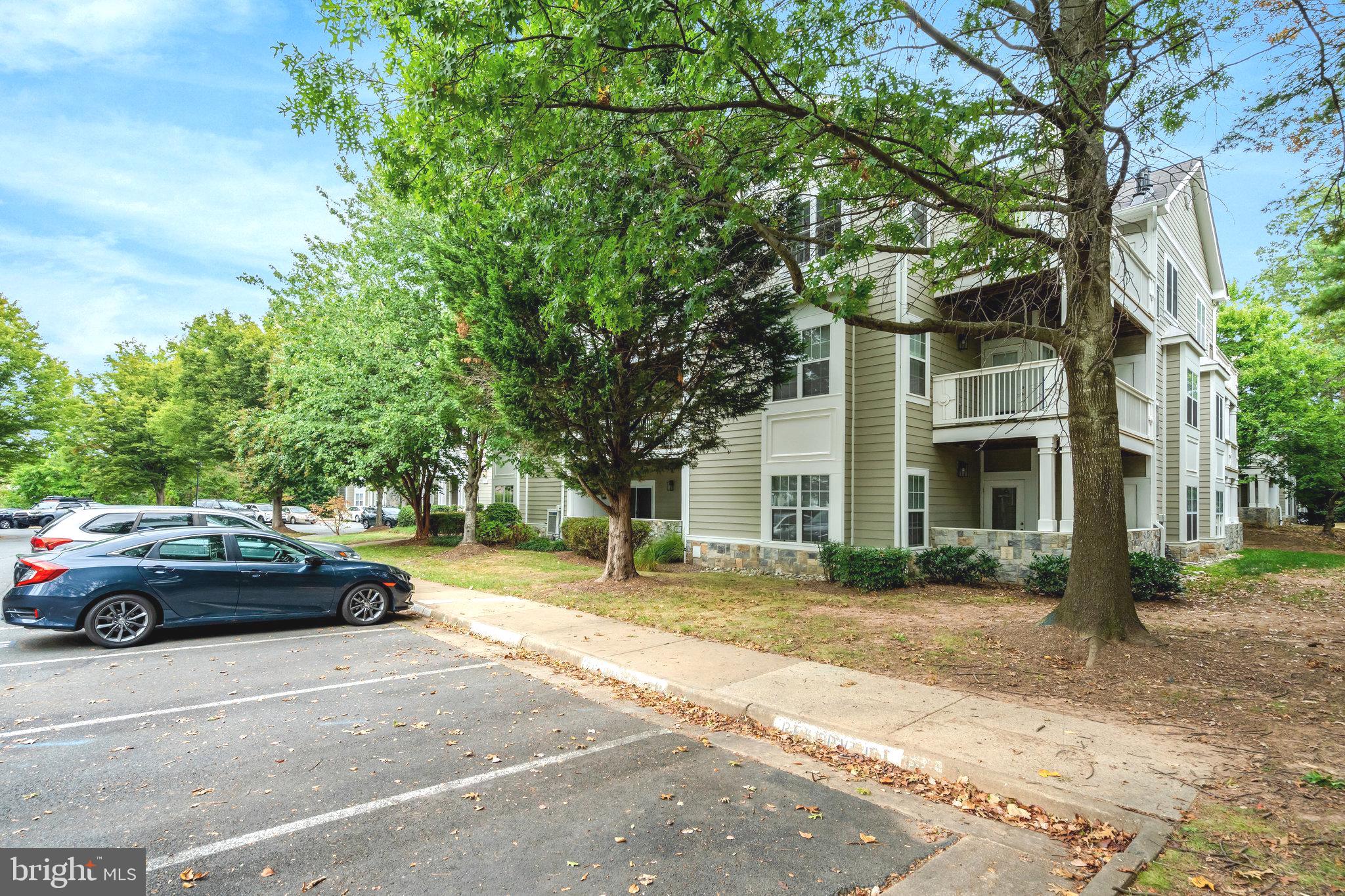 1701 LAKE SHORE DRIVE 11