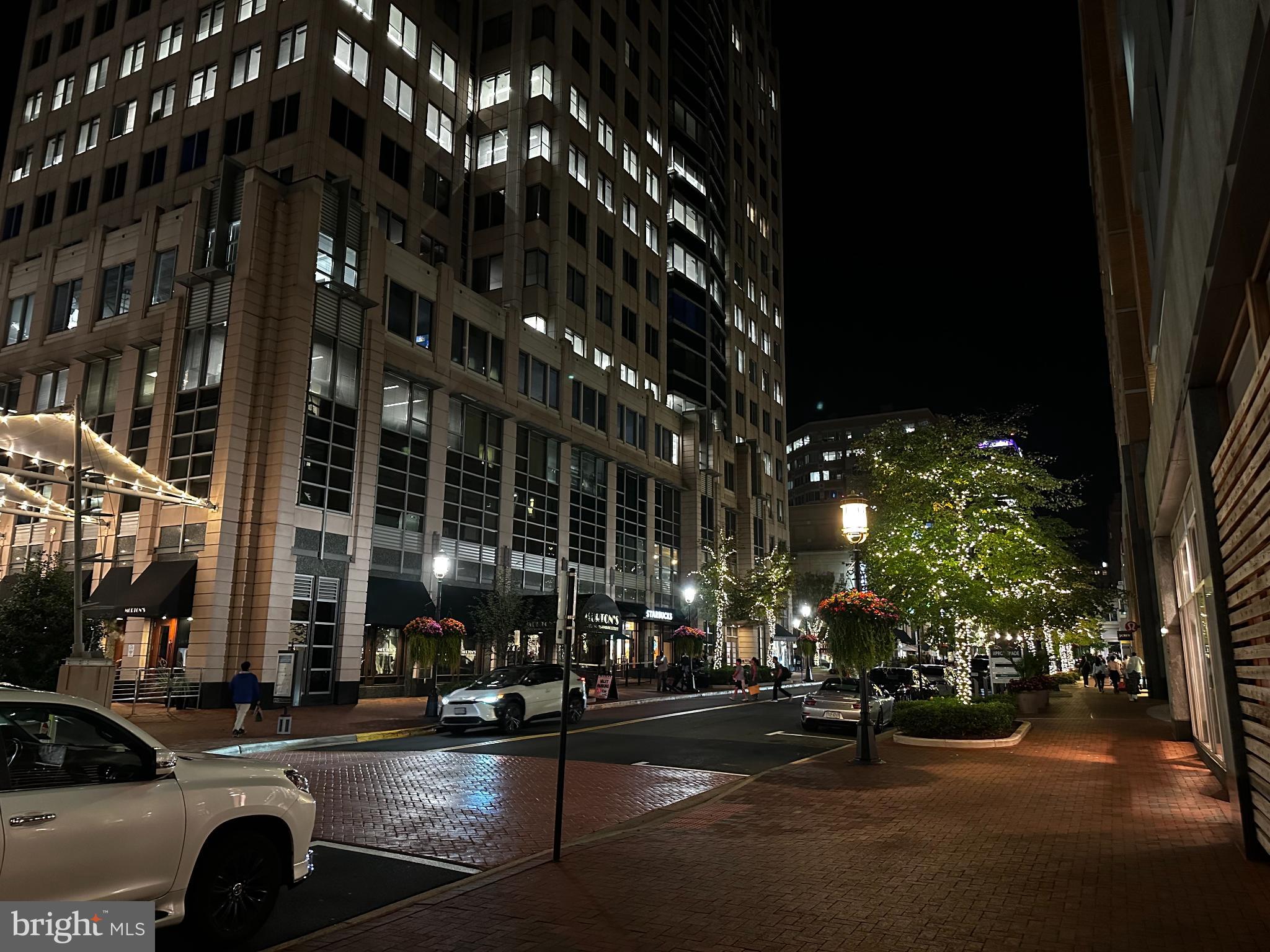 1701 LAKE SHORE DRIVE 11