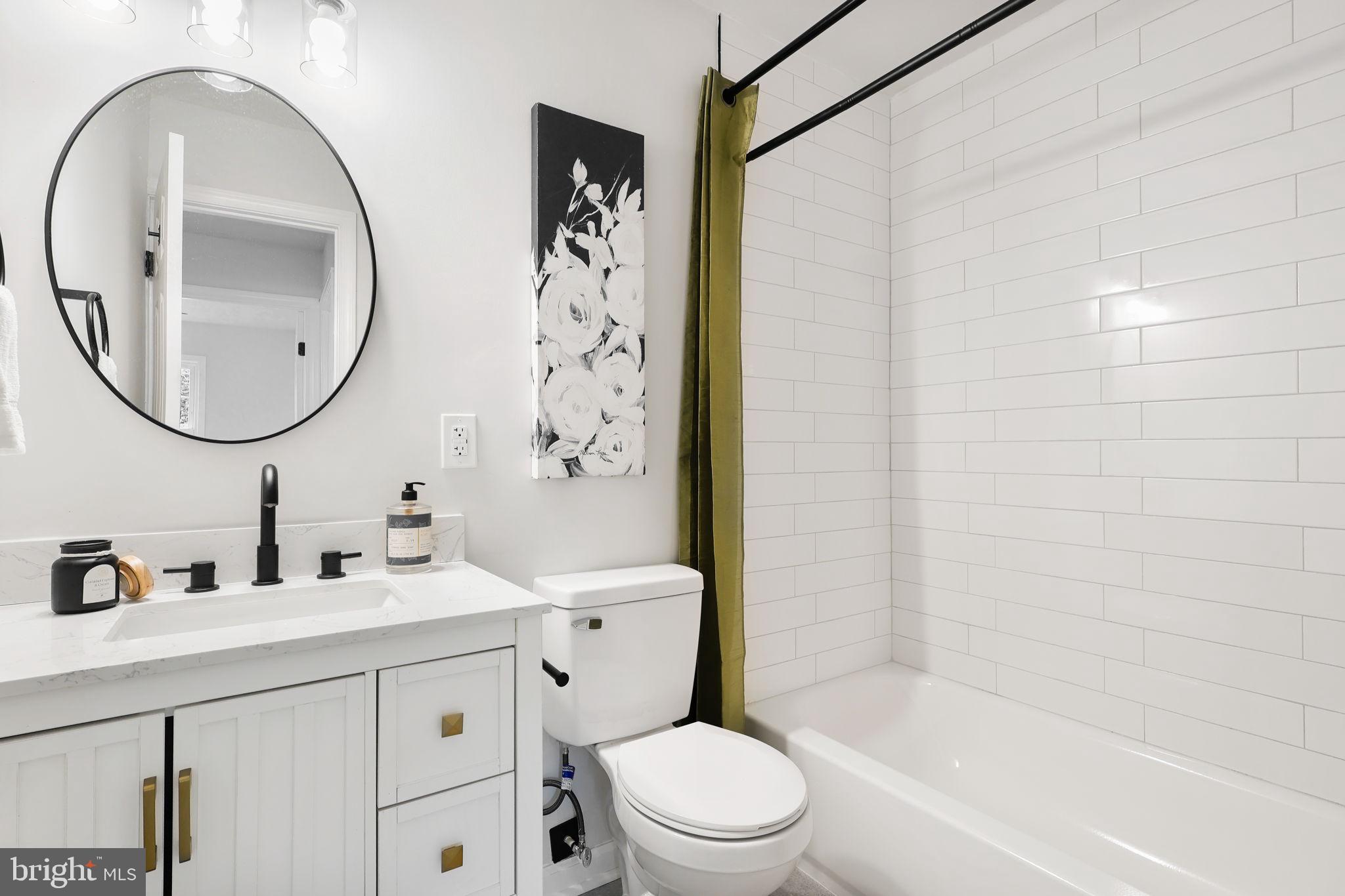 4903 VAN WALBEEK PLACE