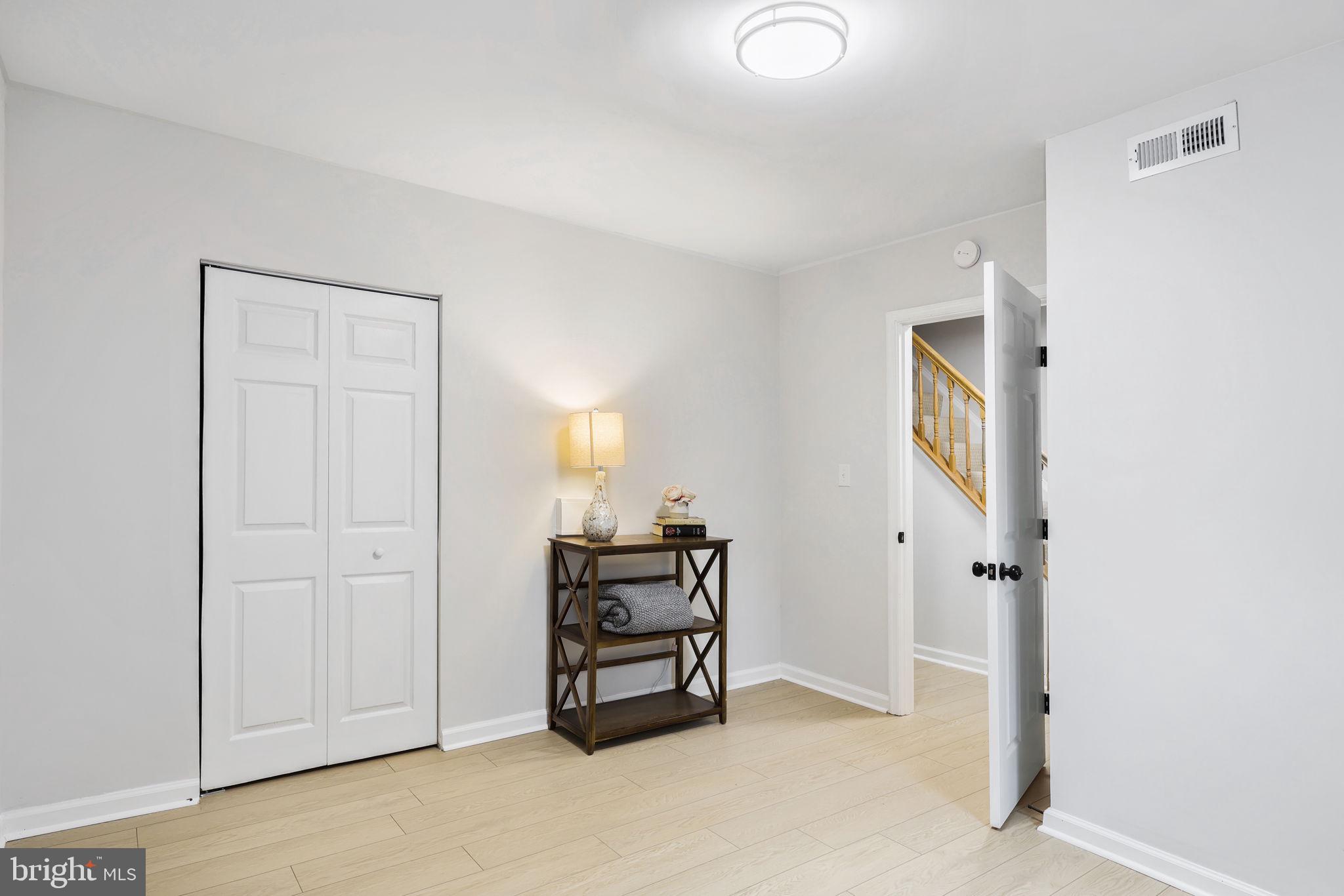 4903 VAN WALBEEK PLACE