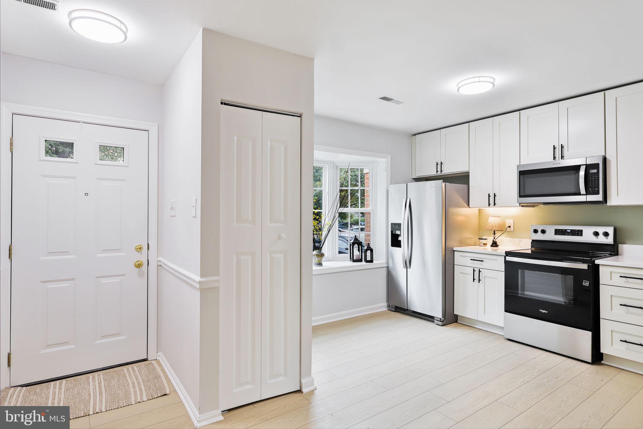 4903 VAN WALBEEK PLACE