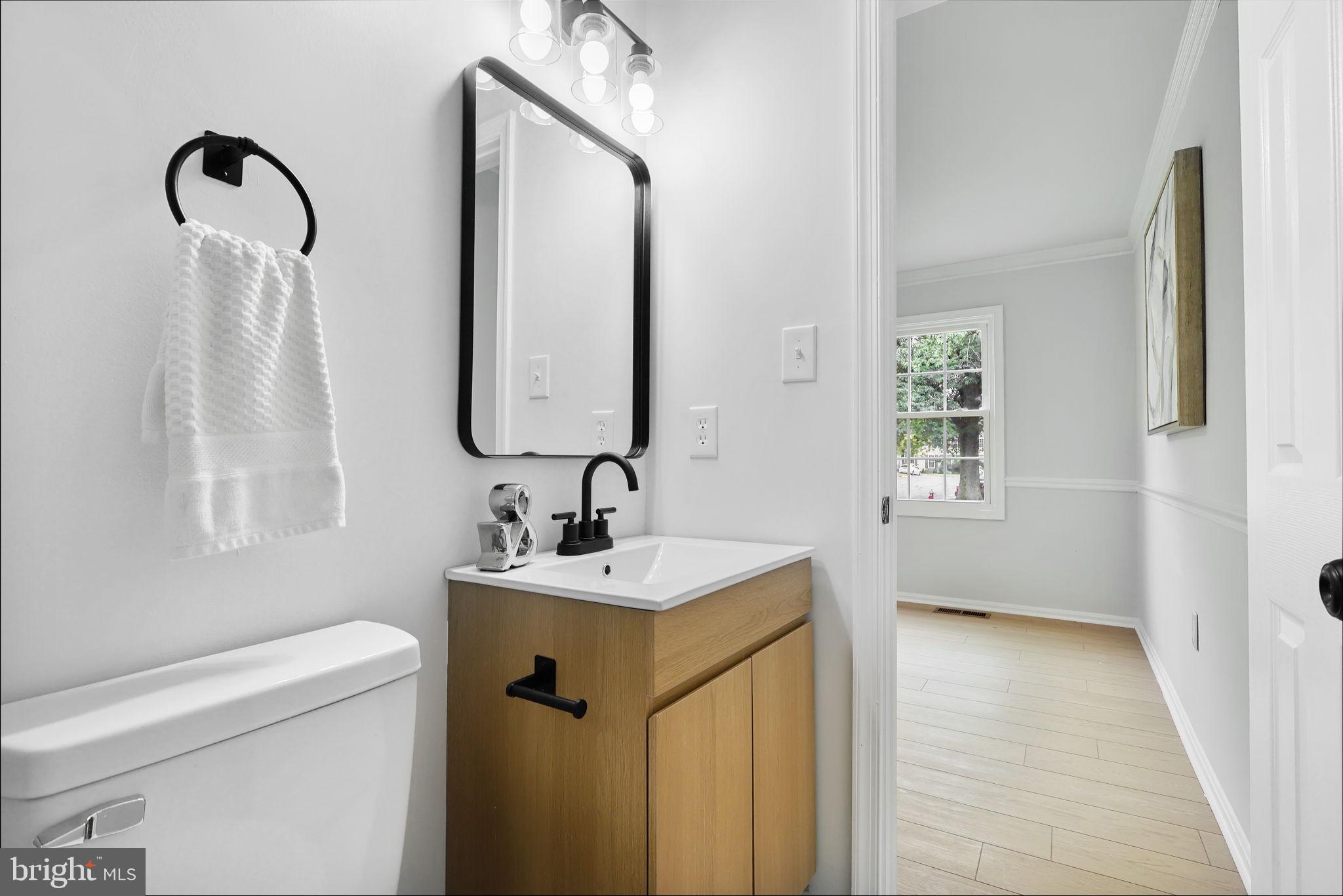 4903 VAN WALBEEK PLACE