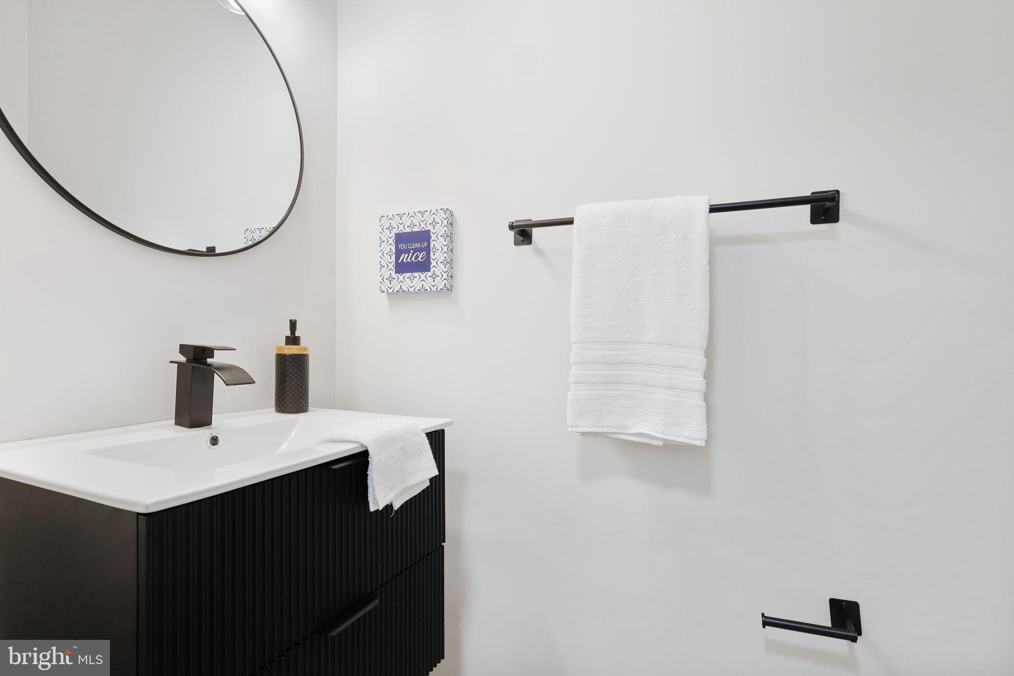 4903 VAN WALBEEK PLACE