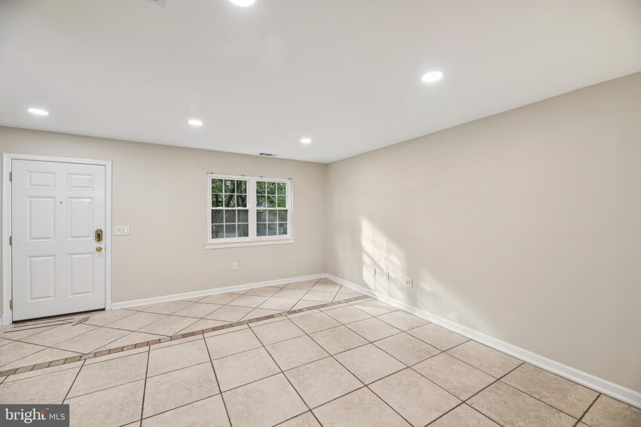 11332 HEADLANDS COURT