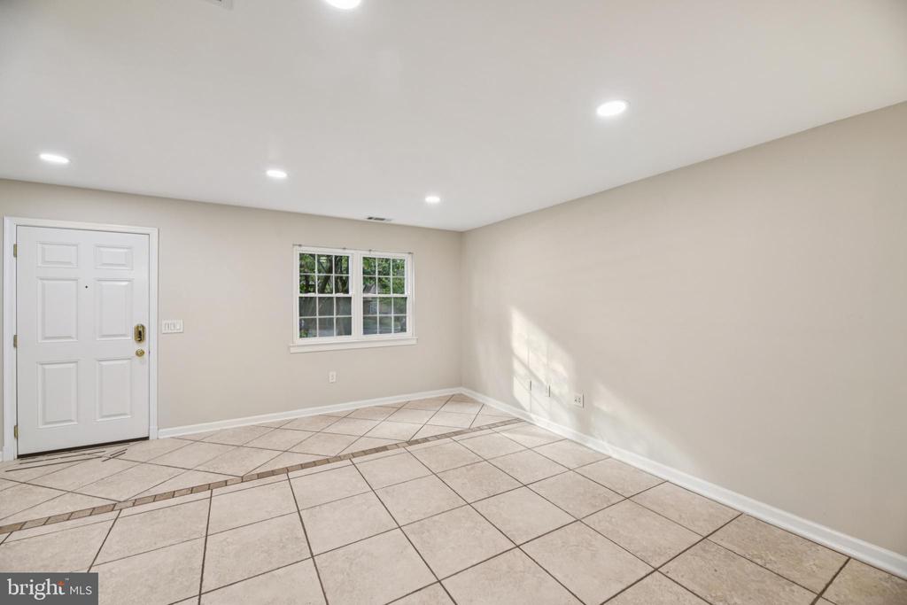 11332 HEADLANDS COURT