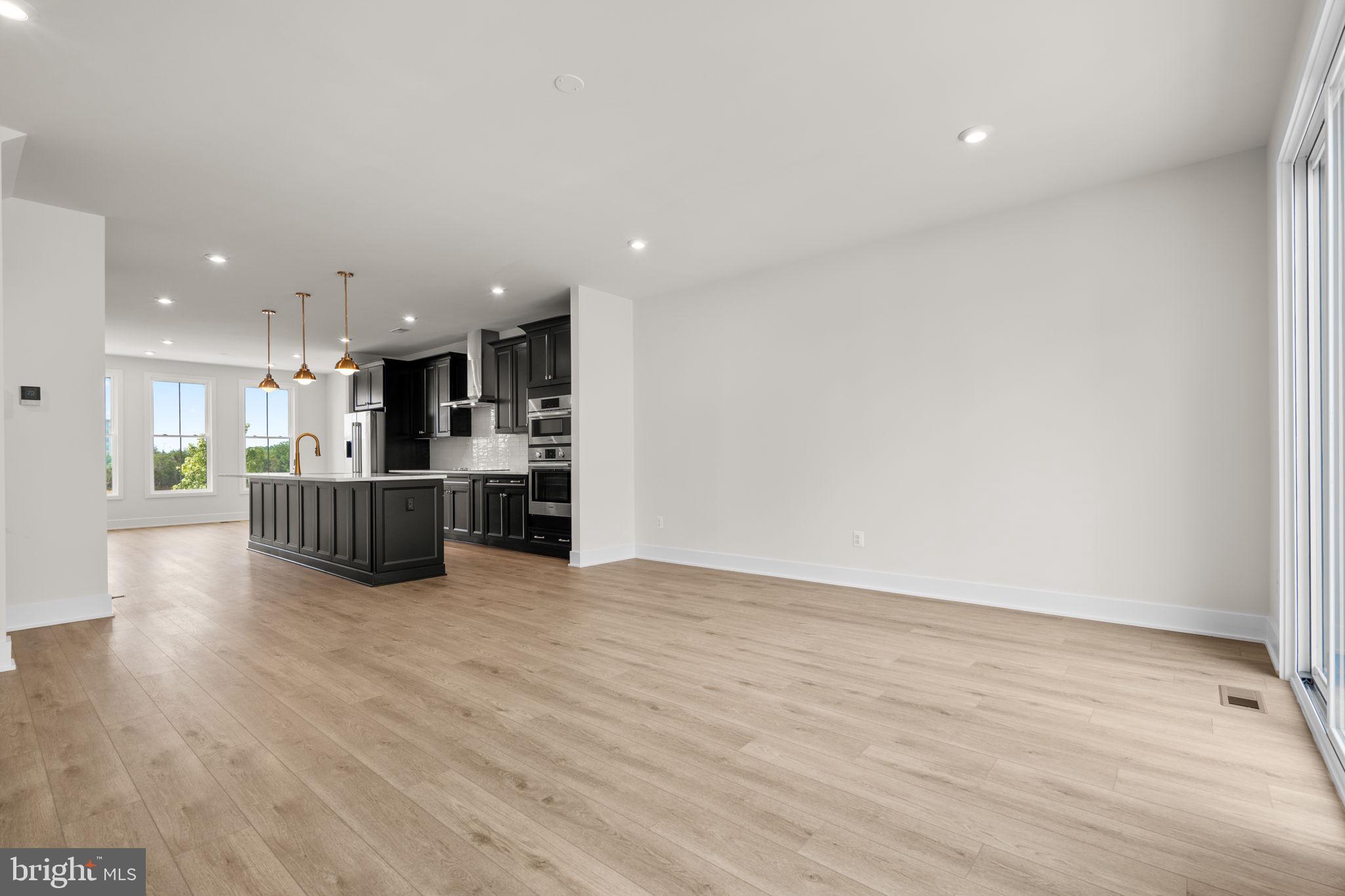 13918 AVIATION PLACE