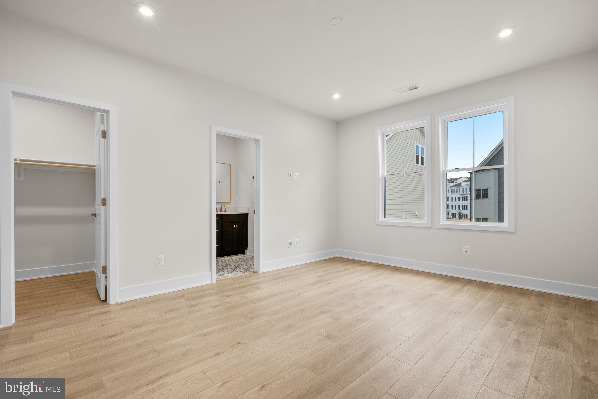 13918 AVIATION PLACE