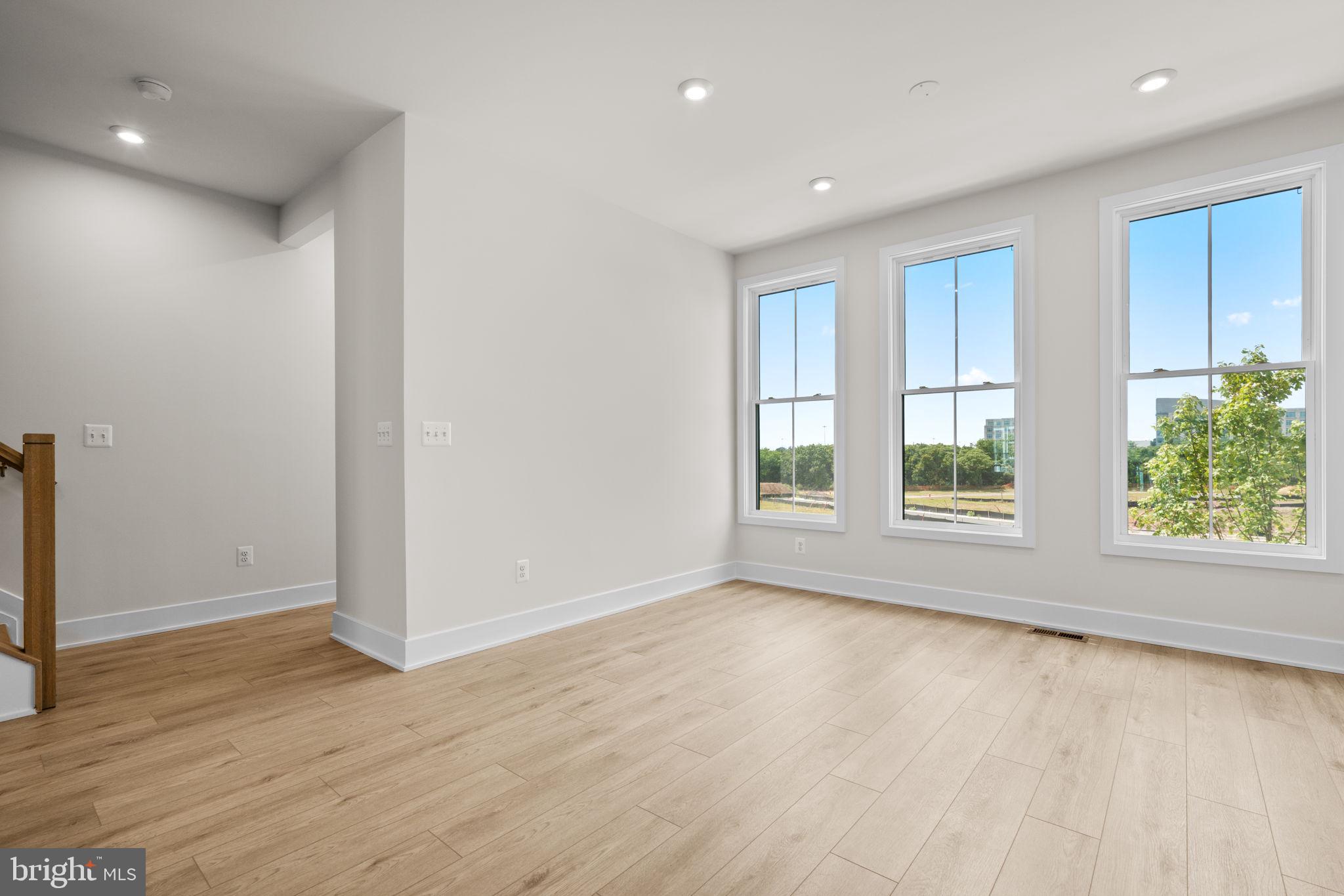 13918 AVIATION PLACE