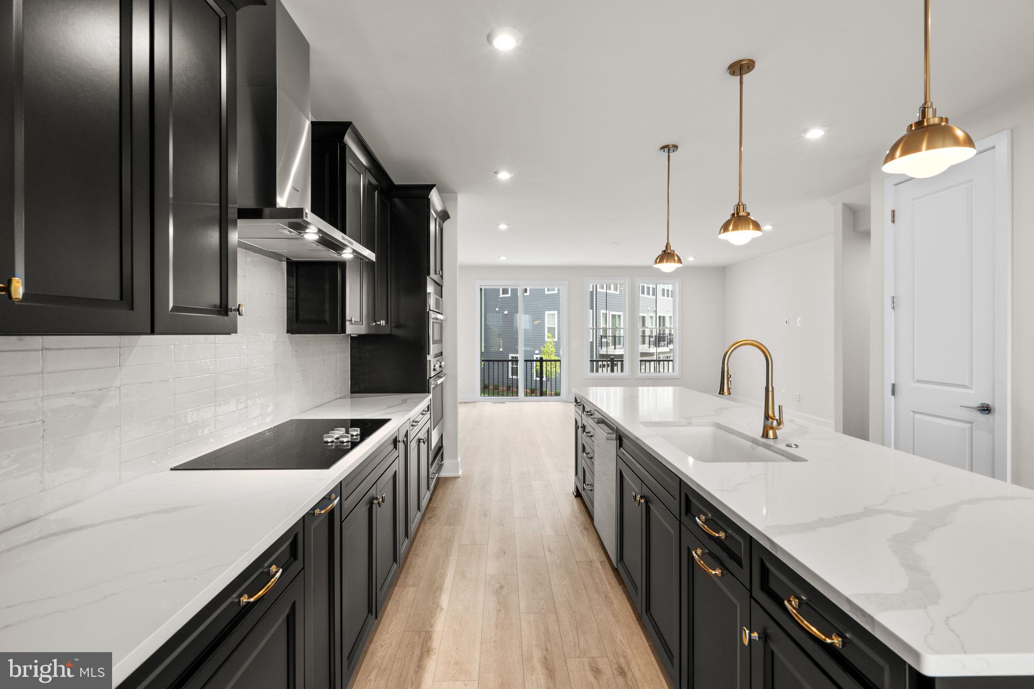 13918 AVIATION PLACE