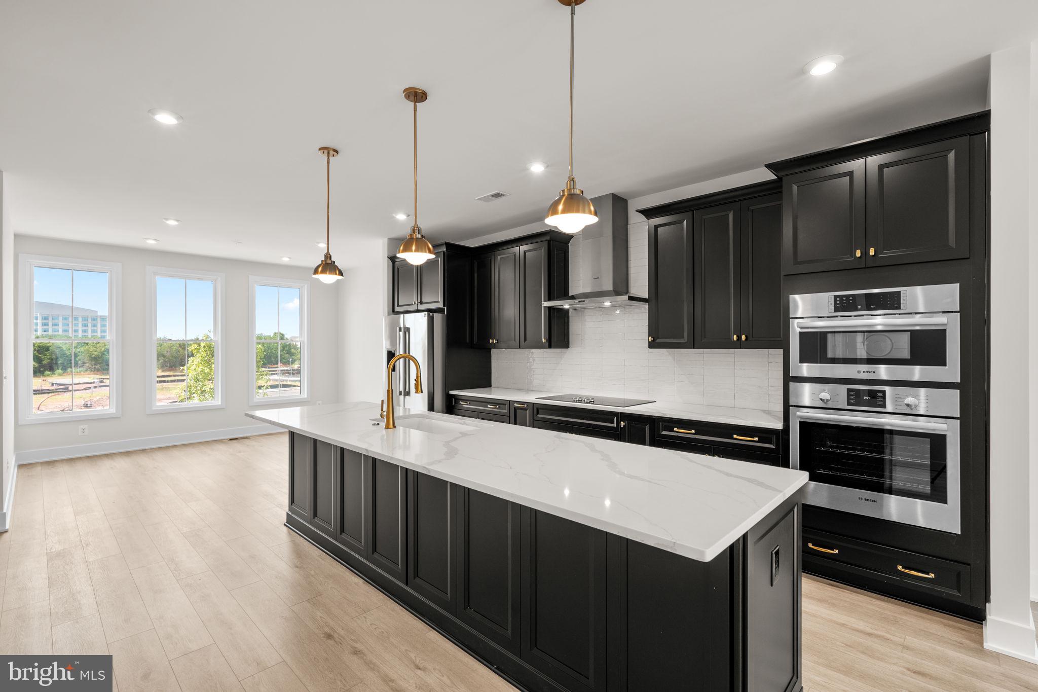 13918 AVIATION PLACE