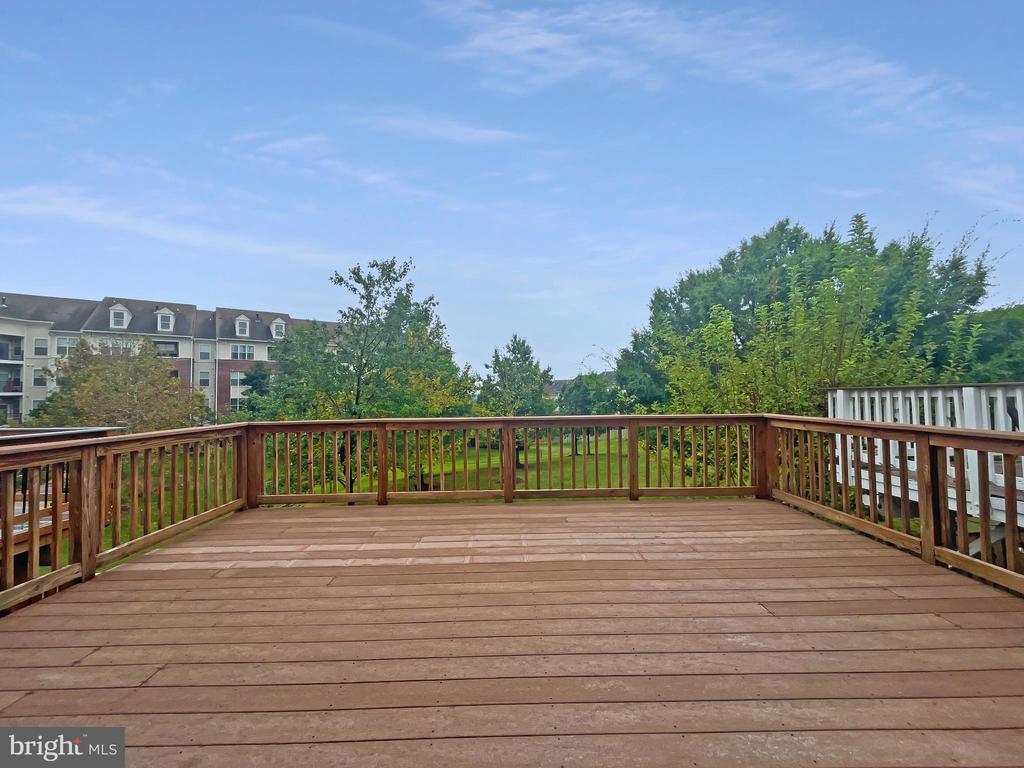 8173 MCCAULEY WAY