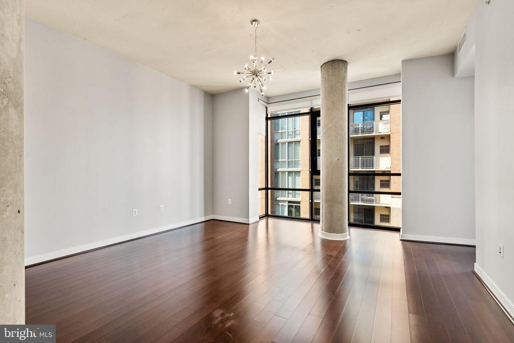 12025 NEW DOMINION PARKWAY 406