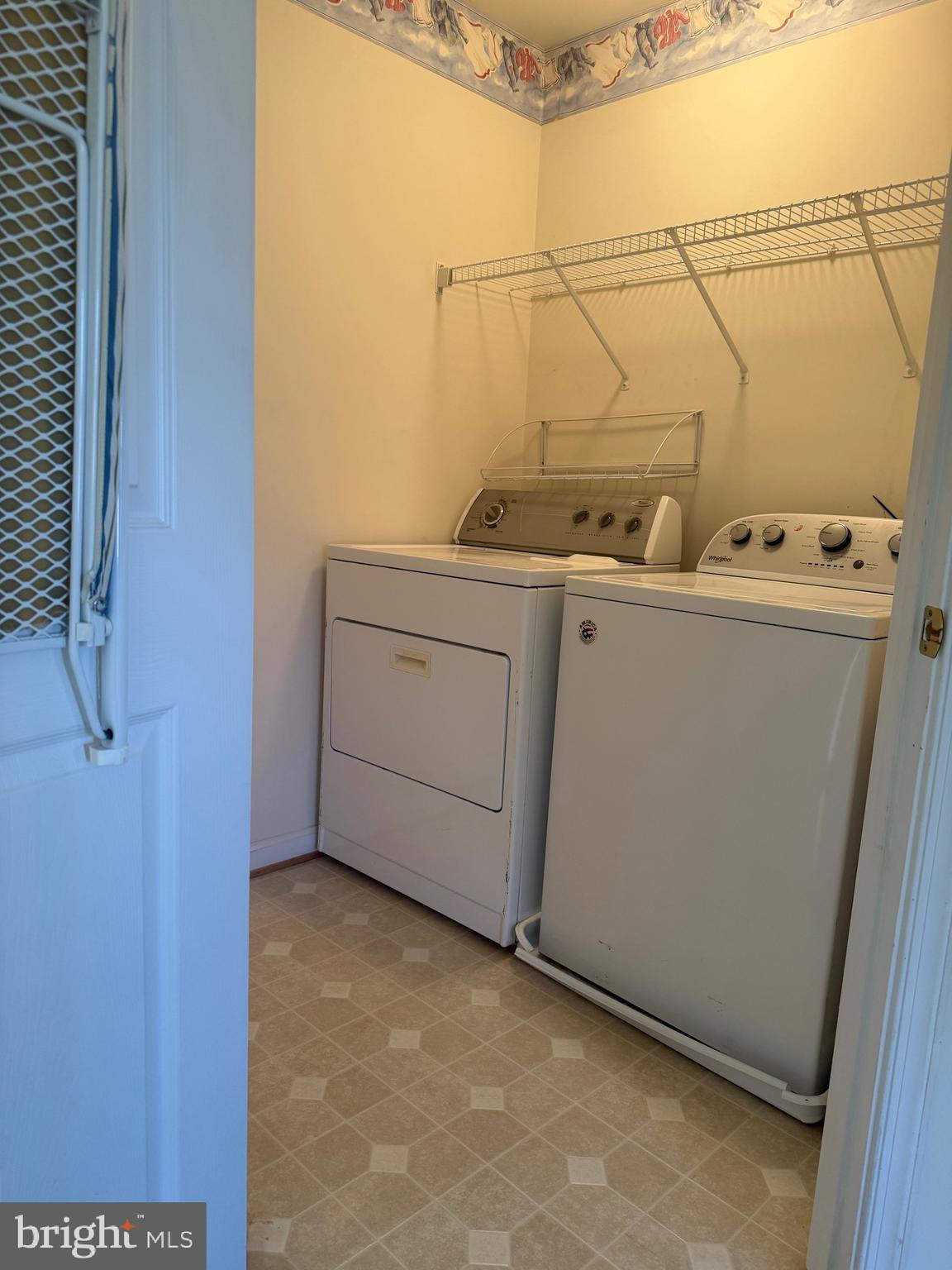 8596 WYNGATE MANOR COURT