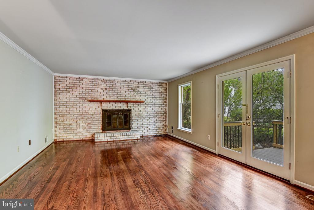12210 ROWAN TREE DRIVE