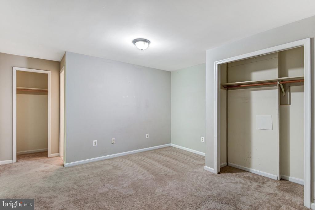 12210 ROWAN TREE DRIVE