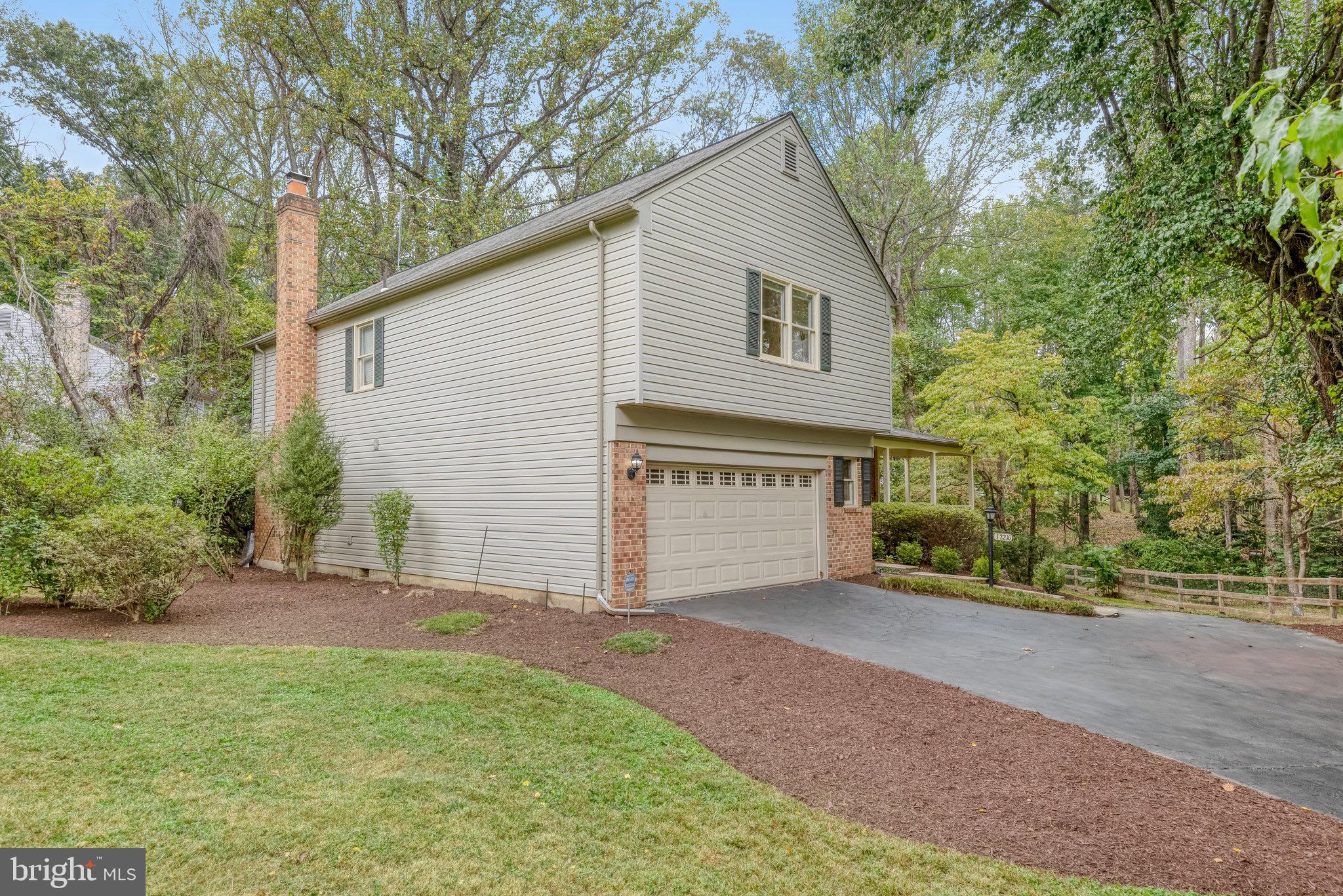 12210 ROWAN TREE DRIVE