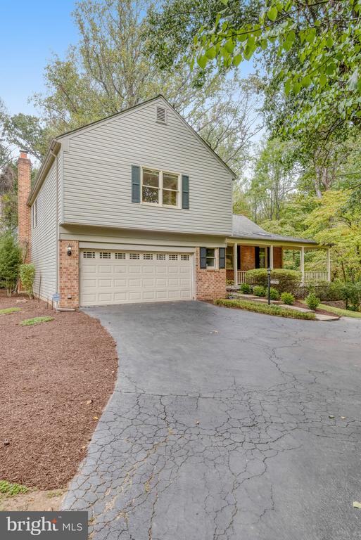 12210 ROWAN TREE DRIVE