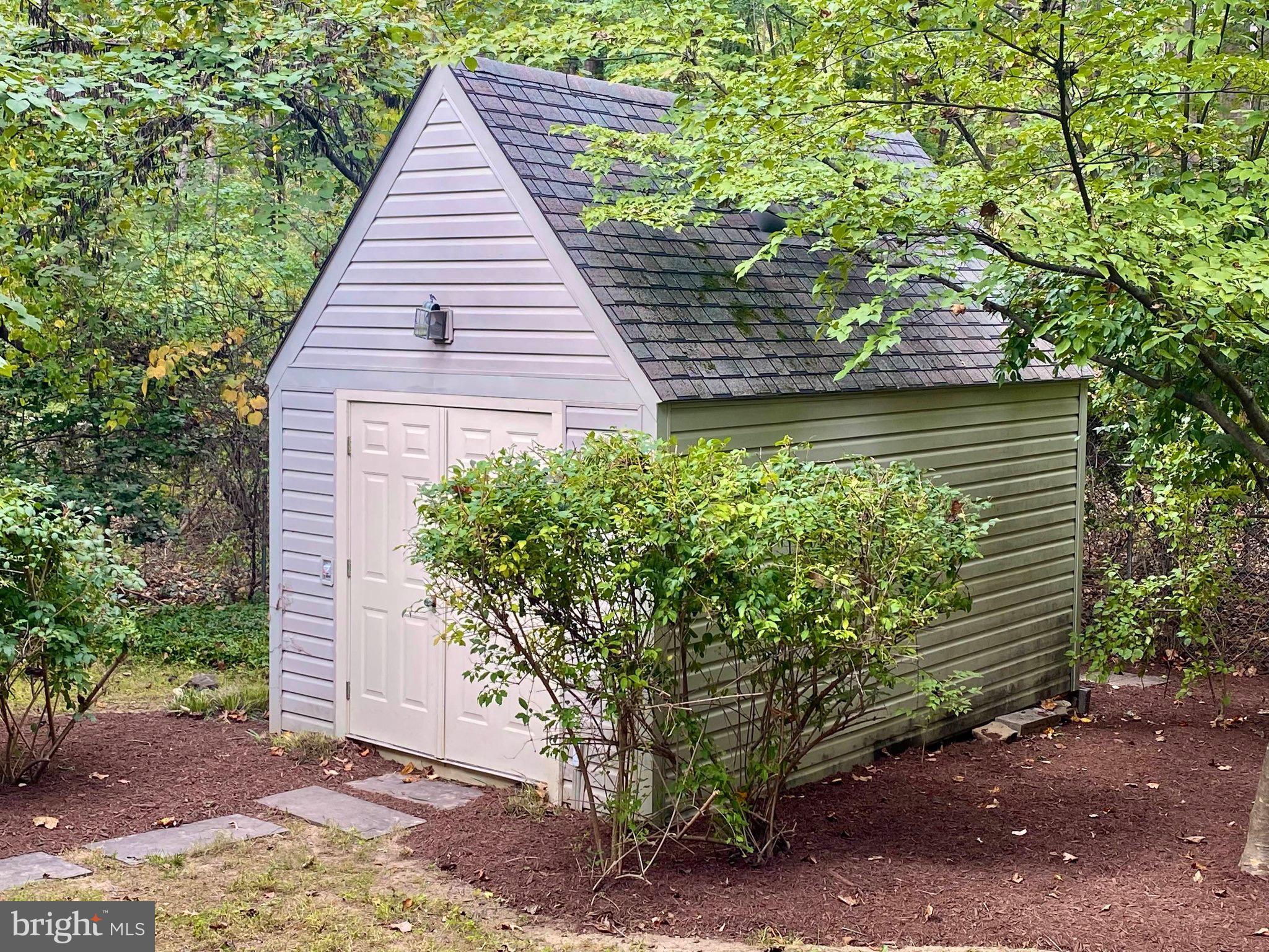 12210 ROWAN TREE DRIVE