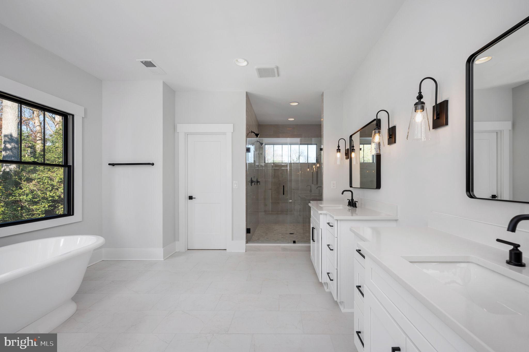 623 ECHOLS STREET SE